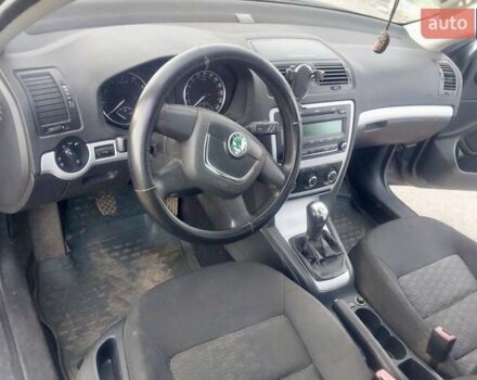 Сірий Шкода Октавія, об'ємом двигуна 1.8 л та пробігом 232 тис. км за 6000 $, фото 11 на Automoto.ua