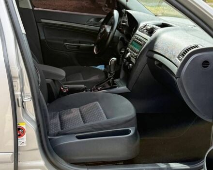 Сірий Шкода Октавія, об'ємом двигуна 1.6 л та пробігом 198 тис. км за 7300 $, фото 7 на Automoto.ua