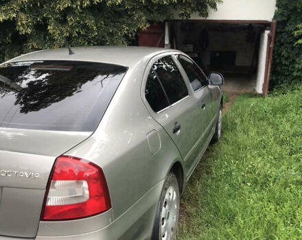 Сірий Шкода Октавія, об'ємом двигуна 1.2 л та пробігом 269 тис. км за 7500 $, фото 1 на Automoto.ua