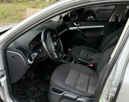 Серый Шкода Октавия, объемом двигателя 1.6 л и пробегом 265 тыс. км за 7150 $, фото 8 на Automoto.ua