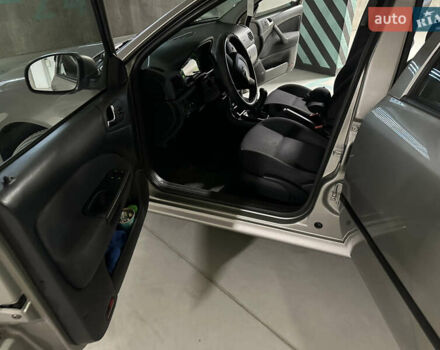 Сірий Шкода Октавія, об'ємом двигуна 1.6 л та пробігом 200 тис. км за 6900 $, фото 33 на Automoto.ua