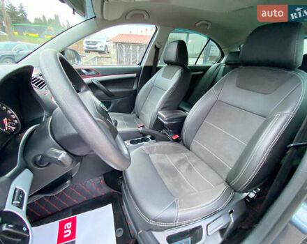 Серый Шкода Октавия, объемом двигателя 1.9 л и пробегом 295 тыс. км за 6590 $, фото 16 на Automoto.ua