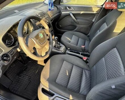 Серый Шкода Октавия, объемом двигателя 1.4 л и пробегом 220 тыс. км за 7300 $, фото 10 на Automoto.ua