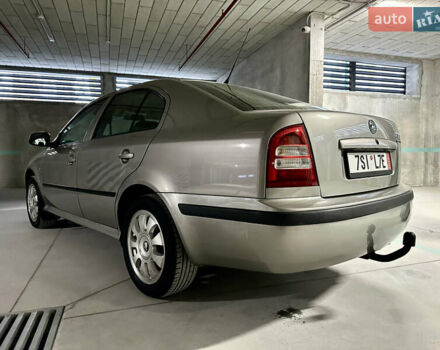 Сірий Шкода Октавія, об'ємом двигуна 1.6 л та пробігом 200 тис. км за 6900 $, фото 15 на Automoto.ua