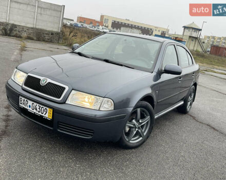 Сірий Шкода Октавія, об'ємом двигуна 1.6 л та пробігом 150 тис. км за 7500 $, фото 4 на Automoto.ua