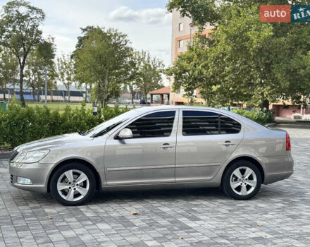 Серый Шкода Октавия, объемом двигателя 1.2 л и пробегом 233 тыс. км за 7600 $, фото 12 на Automoto.ua