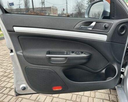 Серый Шкода Октавия, объемом двигателя 1.6 л и пробегом 178 тыс. км за 8700 $, фото 12 на Automoto.ua