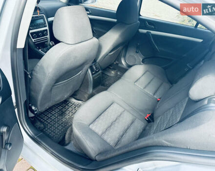 Серый Шкода Октавия, объемом двигателя 1.6 л и пробегом 285 тыс. км за 6700 $, фото 27 на Automoto.ua