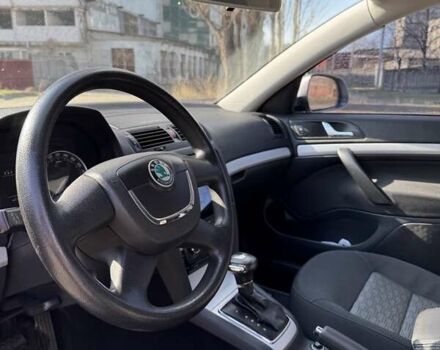 Сірий Шкода Октавія, об'ємом двигуна 1.8 л та пробігом 150 тис. км за 7500 $, фото 4 на Automoto.ua