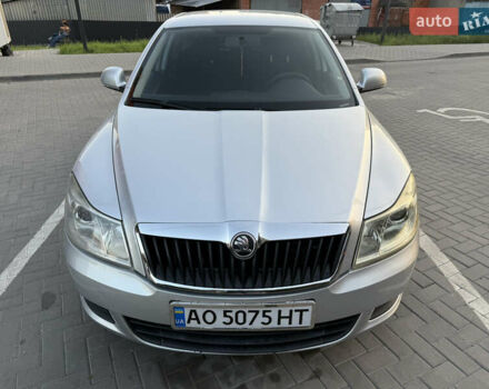 Серый Шкода Октавия, объемом двигателя 1.6 л и пробегом 262 тыс. км за 7600 $, фото 1 на Automoto.ua