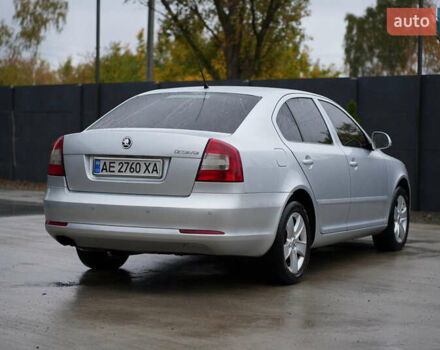 Шкода Октавія 2010 у Дніпро (Дніпропетровську) на Automoto.ua Сірий Шкода Октавія, об'ємом двигуна 1.97 л та пробігом 292 тис. км за 9300 $, фото 5 на Automoto.ua