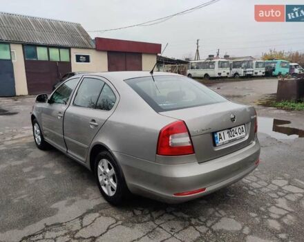 Серый Шкода Октавия, объемом двигателя 1.6 л и пробегом 270 тыс. км за 8200 $, фото 3 на Automoto.ua