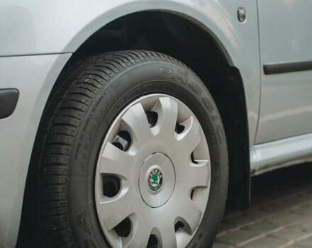 Серый Шкода Октавия, объемом двигателя 1.6 л и пробегом 203 тыс. км за 6900 $, фото 7 на Automoto.ua