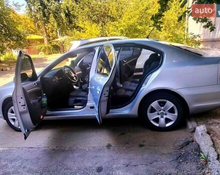 Шкода Октавия 2010 в Николаеве на Automoto.ua Серый Шкода Октавия, объемом двигателя 1.8 л и пробегом 284 тыс. км за 7200 $, фото 6 на Automoto.ua