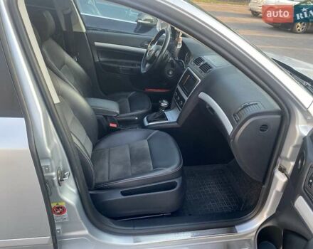 Серый Шкода Октавия, объемом двигателя 1.8 л и пробегом 197 тыс. км за 9000 $, фото 16 на Automoto.ua