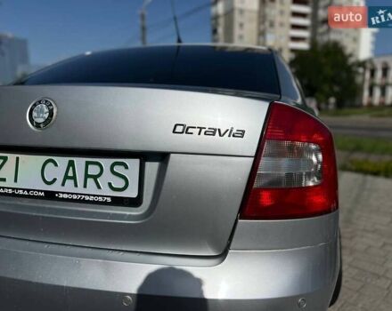 Серый Шкода Октавия, объемом двигателя 1.8 л и пробегом 276 тыс. км за 7700 $, фото 6 на Automoto.ua