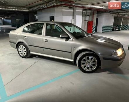 Сірий Шкода Октавія, об'ємом двигуна 1.6 л та пробігом 200 тис. км за 6900 $, фото 4 на Automoto.ua