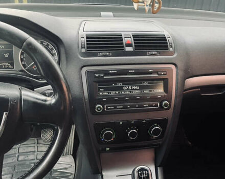 Сірий Шкода Октавія, об'ємом двигуна 1.6 л та пробігом 317 тис. км за 8499 $, фото 3 на Automoto.ua