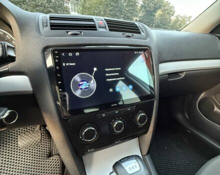 Шкода Октавия 2010 в Хмельницком на Automoto.ua Серый Шкода Октавия, объемом двигателя 1.6 л и пробегом 262 тыс. км за 7700 $, фото 10 на Automoto.ua