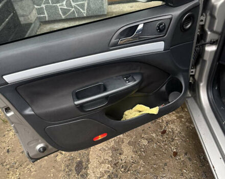 Серый Шкода Октавия, объемом двигателя 1.6 л и пробегом 290 тыс. км за 6600 $, фото 4 на Automoto.ua