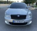 Серый Шкода Октавия, объемом двигателя 1.6 л и пробегом 242 тыс. км за 10500 $, фото 1 на Automoto.ua