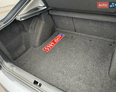 Серый Шкода Октавия, объемом двигателя 1.6 л и пробегом 150 тыс. км за 7500 $, фото 77 на Automoto.ua