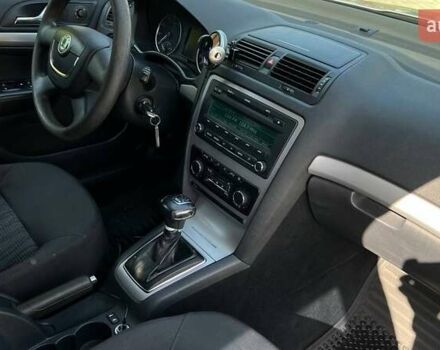 Серый Шкода Октавия, объемом двигателя 1.8 л и пробегом 276 тыс. км за 7700 $, фото 28 на Automoto.ua