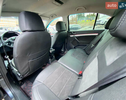 Серый Шкода Октавия, объемом двигателя 1.9 л и пробегом 295 тыс. км за 6590 $, фото 13 на Automoto.ua