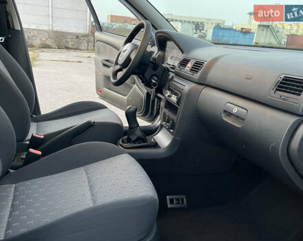 Сірий Шкода Октавія, об'ємом двигуна 1.6 л та пробігом 150 тис. км за 7650 $, фото 60 на Automoto.ua