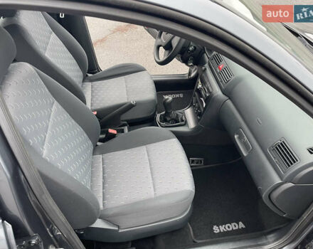 Сірий Шкода Октавія, об'ємом двигуна 1.6 л та пробігом 150 тис. км за 7500 $, фото 60 на Automoto.ua
