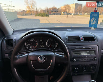 Серый Шкода Октавия, объемом двигателя 1.6 л и пробегом 315 тыс. км за 7800 $, фото 18 на Automoto.ua