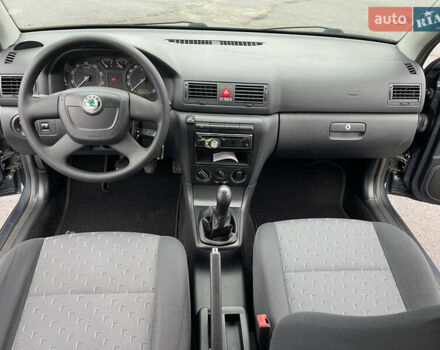 Сірий Шкода Октавія, об'ємом двигуна 1.6 л та пробігом 150 тис. км за 7500 $, фото 63 на Automoto.ua