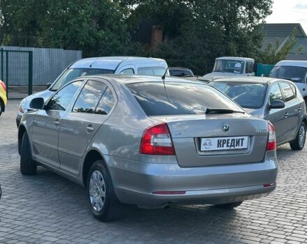 Шкода Октавия 2010 в Кривом Роге на Automoto.ua Серый Шкода Октавия, объемом двигателя 1.6 л и пробегом 237 тыс. км за 7800 $, фото 3 на Automoto.ua