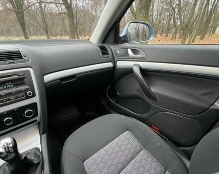 Серый Шкода Октавия, объемом двигателя 1.8 л и пробегом 204 тыс. км за 7500 $, фото 15 на Automoto.ua