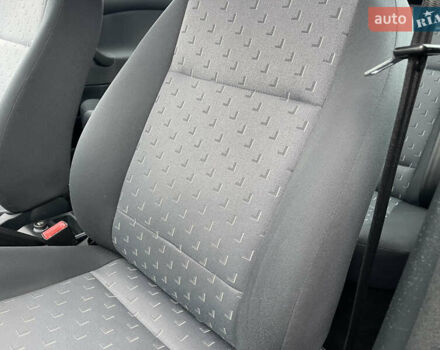 Сірий Шкода Октавія, об'ємом двигуна 1.6 л та пробігом 150 тис. км за 7500 $, фото 49 на Automoto.ua