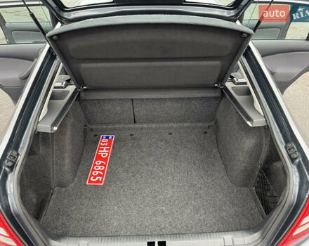 Серый Шкода Октавия, объемом двигателя 1.6 л и пробегом 150 тыс. км за 7500 $, фото 74 на Automoto.ua