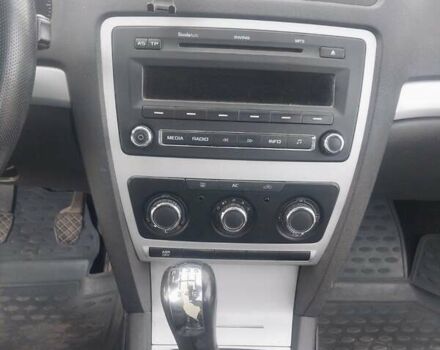 Сірий Шкода Октавія, об'ємом двигуна 1.8 л та пробігом 232 тис. км за 6000 $, фото 12 на Automoto.ua