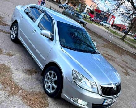 Сірий Шкода Октавія, об'ємом двигуна 1.8 л та пробігом 232 тис. км за 6300 $, фото 1 на Automoto.ua