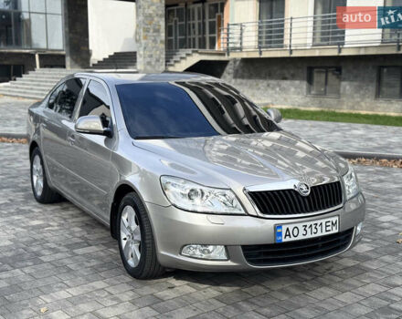 Серый Шкода Октавия, объемом двигателя 1.2 л и пробегом 233 тыс. км за 7600 $, фото 15 на Automoto.ua