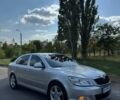 Серый Шкода Октавия, объемом двигателя 1.8 л и пробегом 221 тыс. км за 8000 $, фото 1 на Automoto.ua