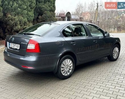 Серый Шкода Октавия, объемом двигателя 1.6 л и пробегом 77 тыс. км за 10900 $, фото 3 на Automoto.ua