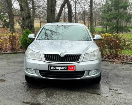 Сірий Шкода Октавія, об'ємом двигуна 1.6 л та пробігом 226 тис. км за 6990 $, фото 2 на Automoto.ua