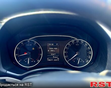 Шкода Октавия 2011 в Ирпене на Automoto.ua Серый Шкода Октавия, объемом двигателя 1.8 л и пробегом 158 тыс. км за 10500 $, фото 4 на Automoto.ua