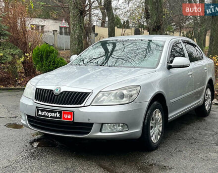 Сірий Шкода Октавія, об'ємом двигуна 1.6 л та пробігом 226 тис. км за 6990 $, фото 1 на Automoto.ua