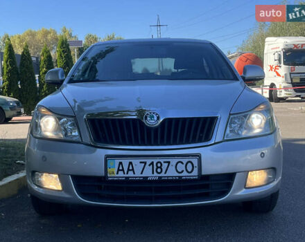Шкода Октавия 2011 в Киеве на Automoto.ua Серый Шкода Октавия, объемом двигателя 1.8 л и пробегом 215 тыс. км за 6890 $, фото 2 на Automoto.ua