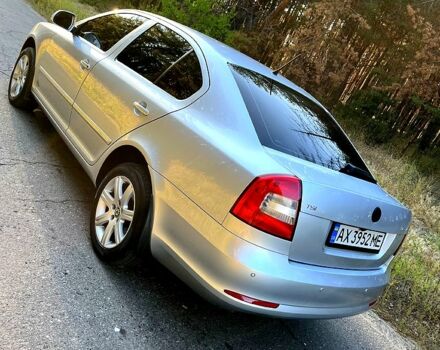 Серый Шкода Октавия, объемом двигателя 1.8 л и пробегом 165 тыс. км за 9800 $, фото 4 на Automoto.ua