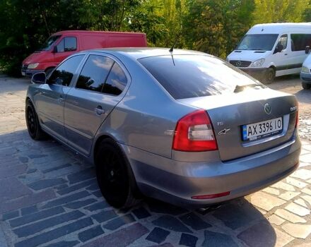 Серый Шкода Октавия, объемом двигателя 1.8 л и пробегом 200 тыс. км за 7700 $, фото 3 на Automoto.ua