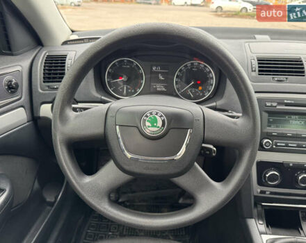 Серый Шкода Октавия, объемом двигателя 1.8 л и пробегом 166 тыс. км за 7300 $, фото 11 на Automoto.ua