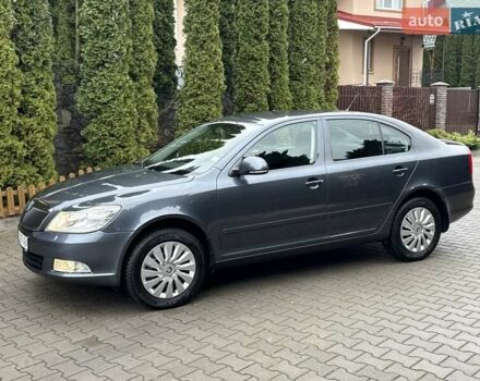 Серый Шкода Октавия, объемом двигателя 1.6 л и пробегом 77 тыс. км за 10900 $, фото 4 на Automoto.ua