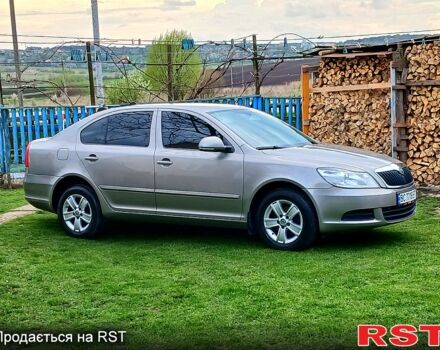 Шкода Октавия 2011 в Львове на Automoto.ua Серый Шкода Октавия, объемом двигателя 1.6 л и пробегом 311 тыс. км за 7600 $, фото 1 на Automoto.ua